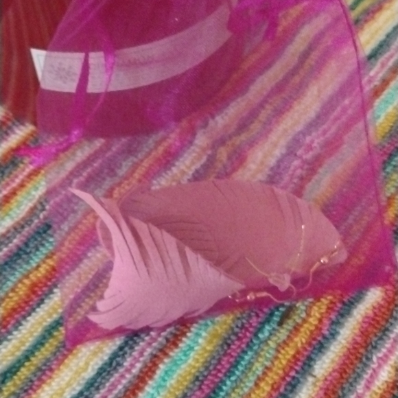 Accessory Bundle - Picture 4 of 6